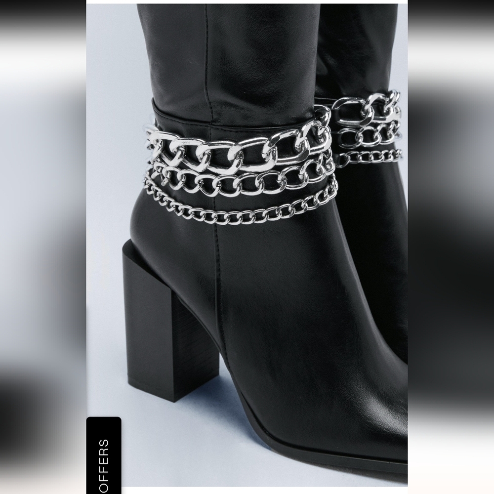 Boots - Picture 4 of 14